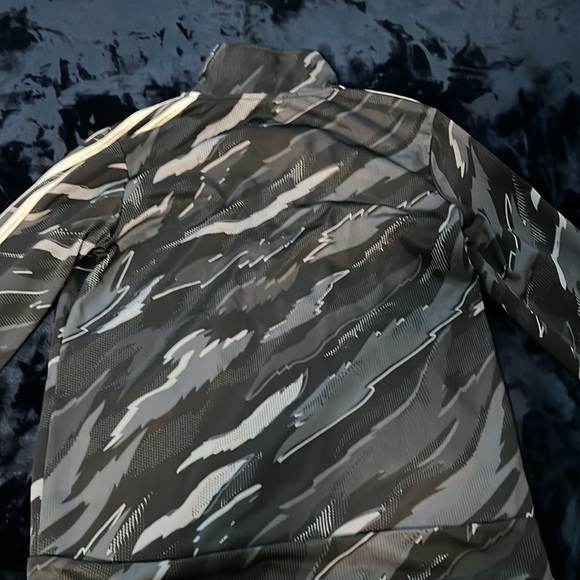 Adidas Zip Up Jacket - Picture 3 of 3